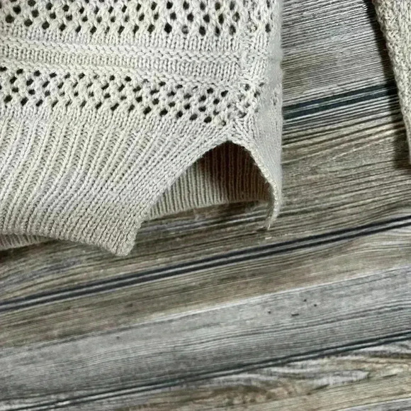 Listicle Floral Lace Sleeve Tan Knit Sweater Top Size Medium - Picture 6 of 7